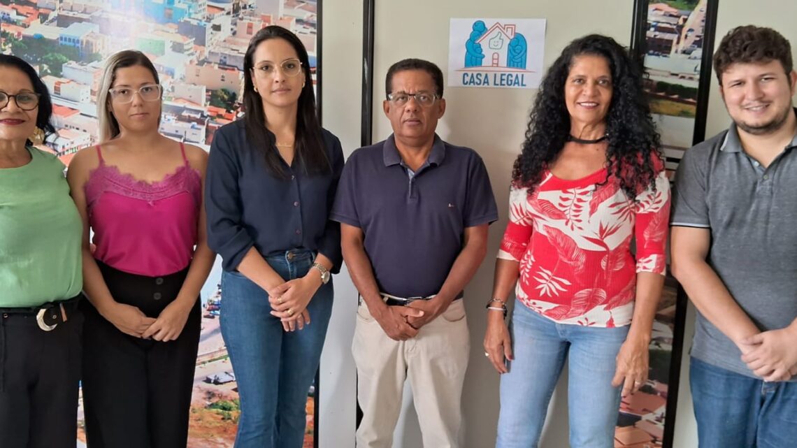 Equipe da REURB da Prefeitura de Guanambi intensifica trabalho no Bairro Alto Caiçara; 300 famílias serão beneficiadas