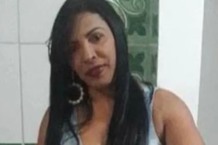 ‘Rainha do pó’ é morta a tiros em box de mercado municipal de Poções