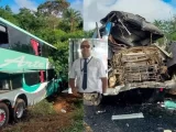 Motorista que residia em Guanambi morre após colisão entre ônibus e carreta na BA-026