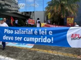 Professores mobilizados com indicativo de greve e indignação ao governador da Bahia