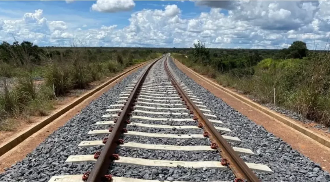 Ferrovia Oeste-Leste avança com ordem de serviço para conclusão do trecho que liga Caetité a Barreiras