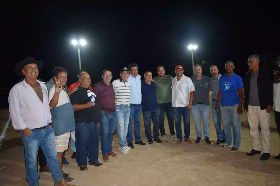 Prefeitura de Pindaí inaugura Campo Society na comunidade de Macaco