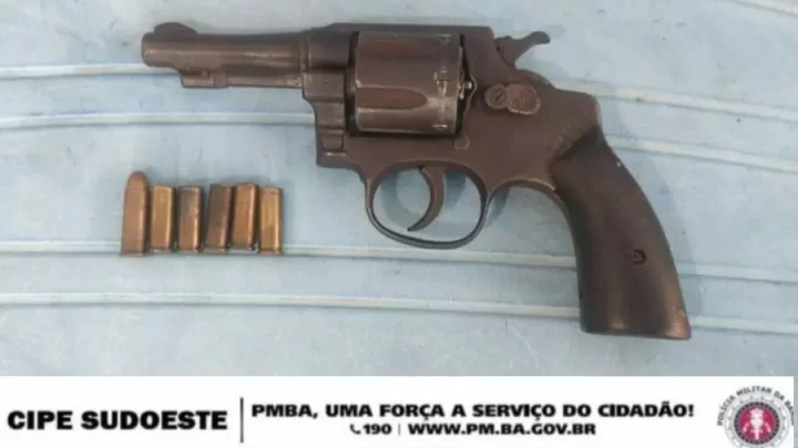 Indivíduo com diversas passagens morre após entrar em confronto com policiais da CAESG em Riacho de Santana