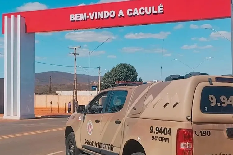 Acusado de estupro é preso após fugir da PM e provocar acidente em Caculé