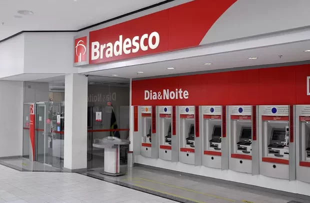 Clientes do Bradesco reclamam de falhas no aplicativo; banco diz que serviços voltaram