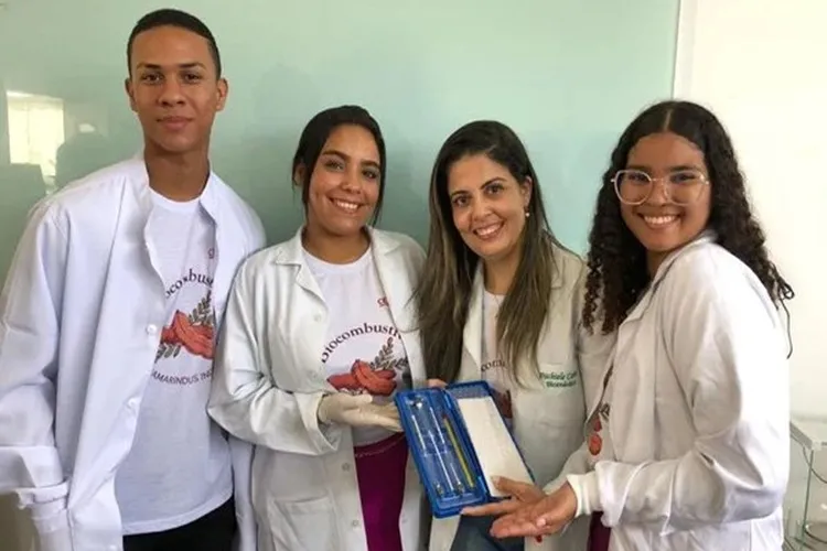 Estudantes da rede estadual desenvolvem biocombustível a partir de tamarindo