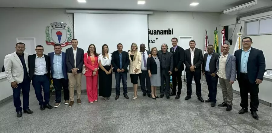 Câmara de Guanambi celebra 105 Anos de Emancipação com Sessão Solene e Homenagens