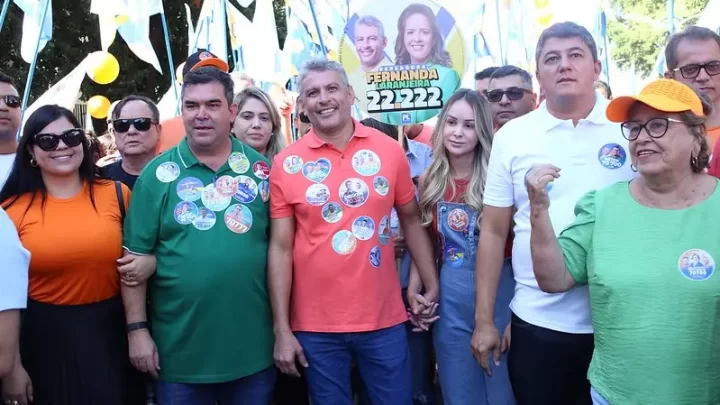 Nal Azevedo realizou caminhada e inaugurou comitê central no último final de semana