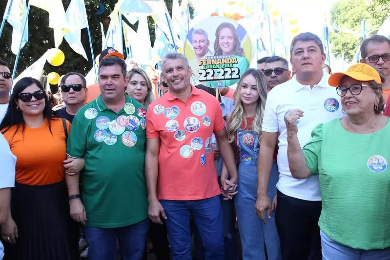 Nal Azevedo realizou caminhada e inaugurou comitê central no último final de semana