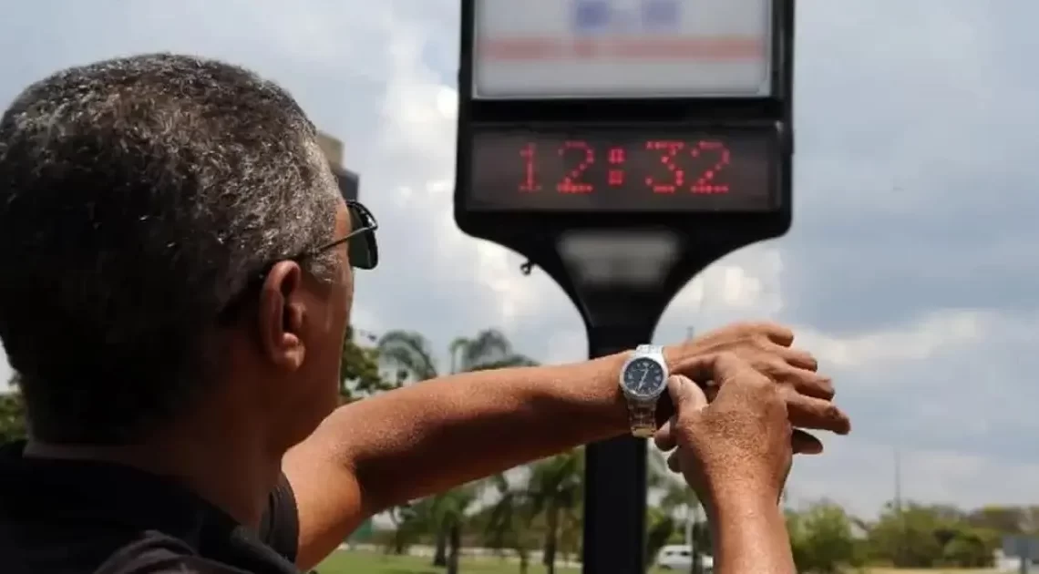 Horário de verão pode voltar devido a seca no Brasil