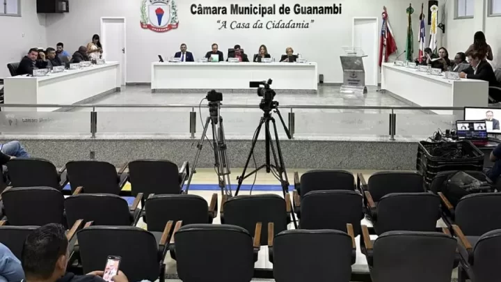 Câmara de Guanambi aprova Quinze Projetos durante Sessão Ordinária