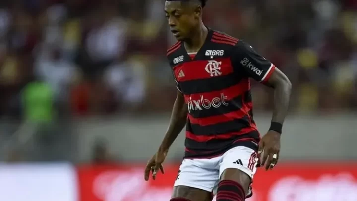 Bruno Henrique, do Flamengo, é alvo de operação da PF que investiga manipulação