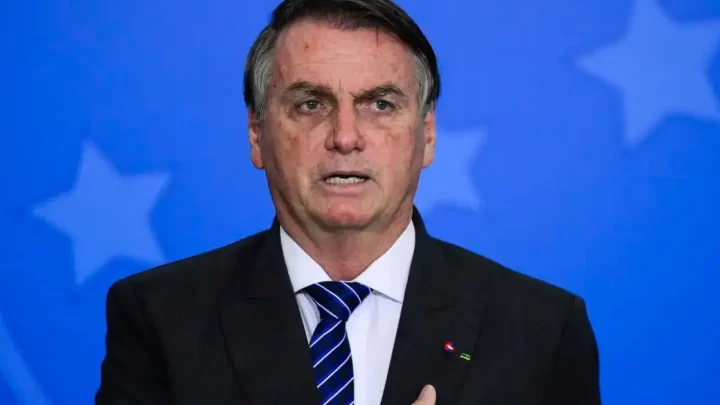 Bolsonaro e aliados são indiciados pela PF em inquérito sobre plano para matar Lula e golpe de estado