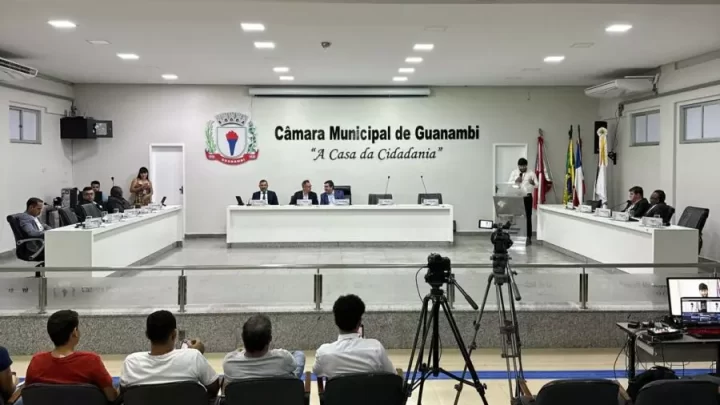 Parlamentares de Guanambi discutem melhorias e destacam projetos sociais na Sessão Ordinária de segunda-feira (18)