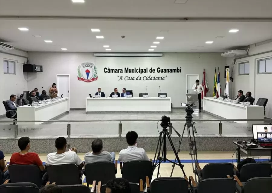 Parlamentares de Guanambi discutem melhorias e destacam projetos sociais na Sessão Ordinária de segunda-feira (18)