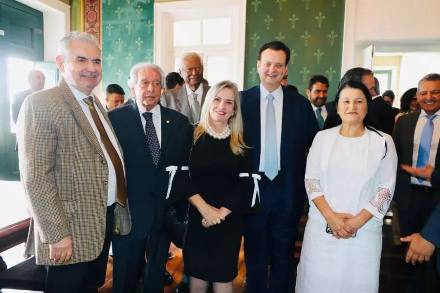 Deputada Ivana Bastos prestigia homenagem a Gilberto Kassab com a Medalha Thomé de Souza em Salvador