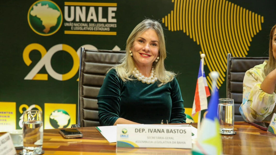 Secretária-Geral da Unale, deputada Ivana Bastos, parabeniza a ALBA pela indicação ao Prêmio Assembleia Cidadã com o projeto “Central de Atendimento ao Cidadão”