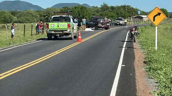 Guanambi: Idoso morre após colisão entre caminhonete e charrete na BA-573