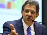 Haddad anuncia revogação de norma de fiscalização no Pix após disseminação de fake news sobre taxação