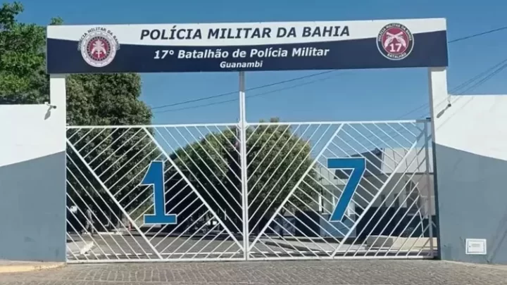 Em fuga da PM, dupla em moto bate e derruba muro de casa em Guanambi