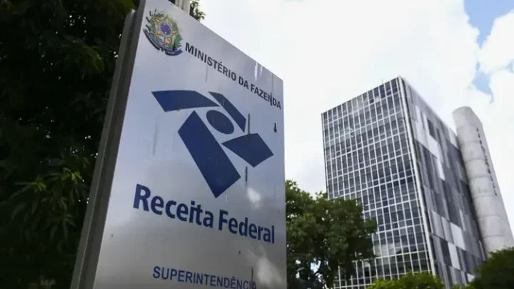 Receita Federal esclarece que não cobrará imposto por Pix