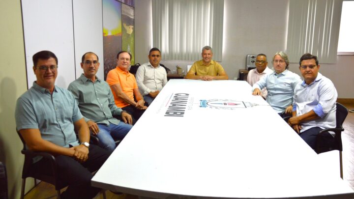 Prefeito de Guanambi finaliza equipe apresentando mais sete secretários municipais