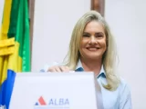 Ivana Bastos faz história: primeira mulher eleita 1ª vice-presidente da ALBA dedica vitória às mulheres e aos pais