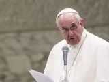 Papa Francisco permanece estável, diz Vaticano