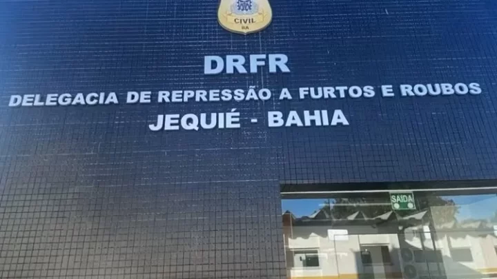 Mulher é presa suspeita de fingir ser doméstica para furtar joias em Jequié