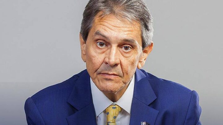 Moraes concede prisão domiciliar a Roberto Jefferson e determina uso de tornozeleira eletrônica