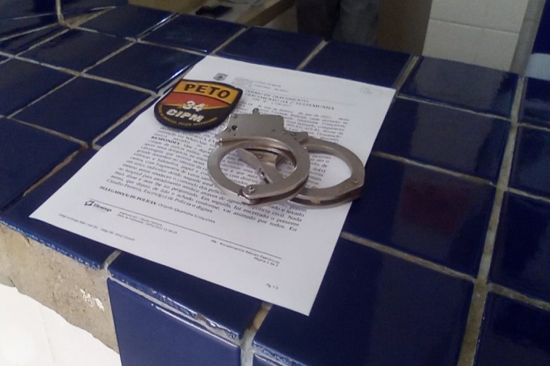 Homem é preso em Brumado por não pagamento de pensão alimentícia Homem é preso em Brumado por não pagamento de pensão alimentícia