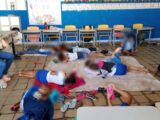 Pindaí: Pais denunciam que crianças estariam dormindo no chão em creche integral