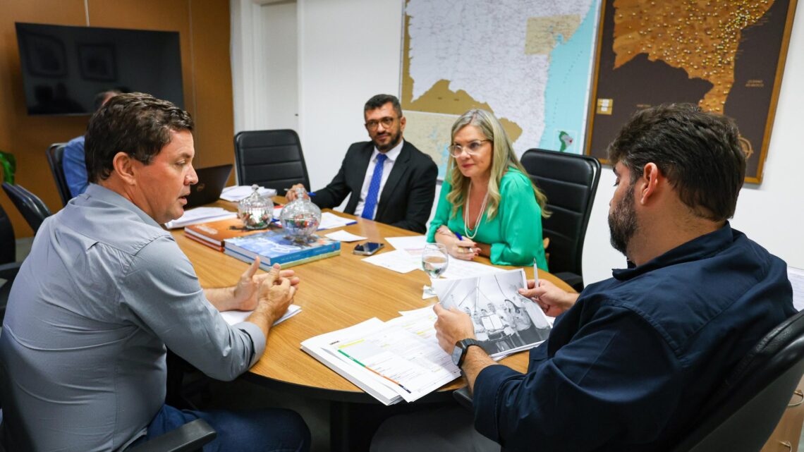 Ivana Bastos assegura novos investimentos para Pindaí, Igaporã e Ibitiara