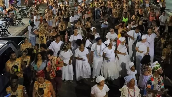 Mais de 20 anos do desfile Afromaleko celebrando a consciência negra em Guanambi