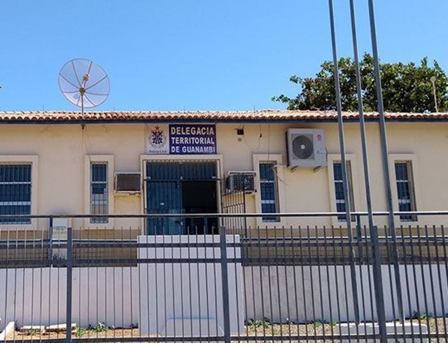 Mulher relata invasão a residência durante a madrugada no bairro Novo Horizonte em Guanambi