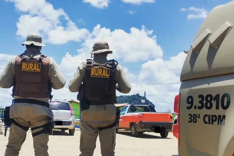 38ª CIPM cumpre mandado de prisão em Riacho de Santana