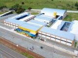 Prefeito de Guanambi inicia ciclo de inaugurações com entrega de Escola do Campo no Suruá