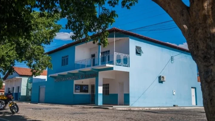 TCM suspende pagamentos a escritório de advocacia em Malhada