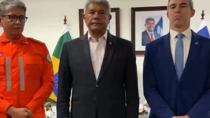 Governador coordena força-tarefa e se solidariza com famílias durante chuvas em Vitória da Conquista