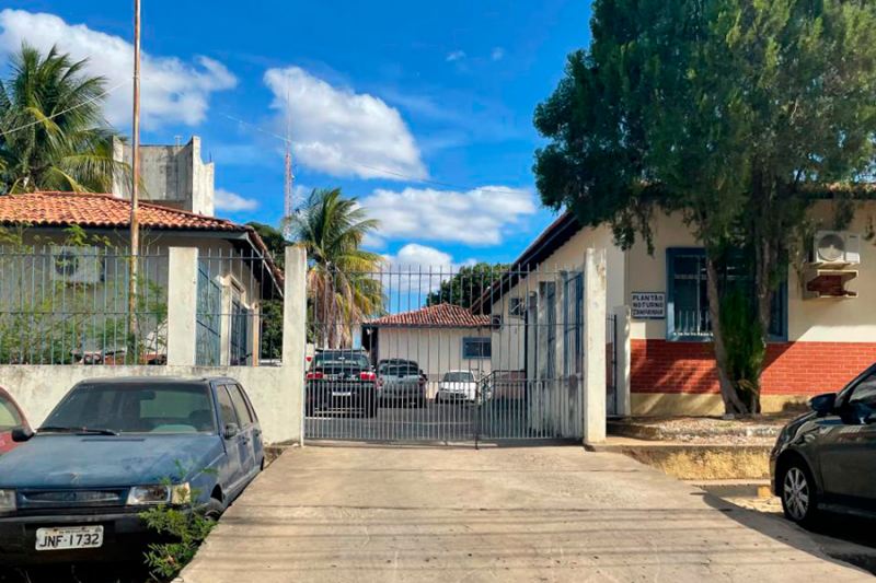 Idoso de 77 anos fica ferido após ser agredido a pauladas pelo próprio filho em Tanhaçu