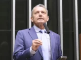 Deputado Charles Fernandes cobra fiscalização da Coelba e melhorias no acesso à perícia do INSS