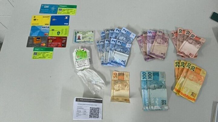 Homem é detido com cocaína após causar confusão em posto às margens da BR-030 em Guanambi