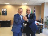 Deputado Charles Fernandes defende moradia popular e anuncia luta por 150 casas para Guanambi
