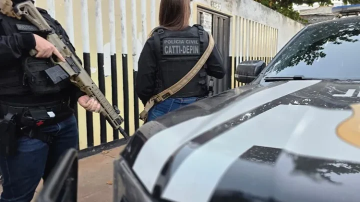 Mulher e dois homens são presos por estuprar pessoa com deficiência em Ibipitanga