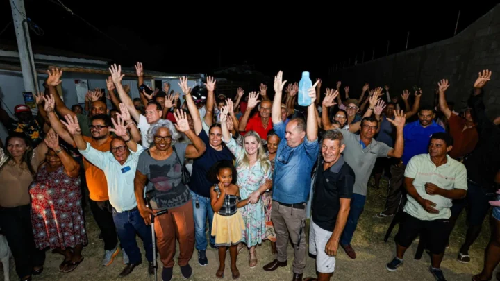Ivana Bastos garante novas obras de abastecimento para famílias de Guanambi