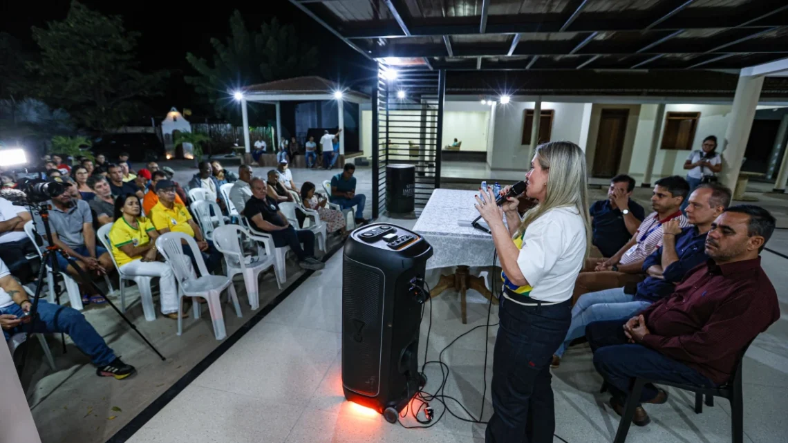 Após trabalho de Ivana Bastos, ordem de serviço autoriza extensão de rede de água que beneficiará mais de 46 famílias em Guanambi
