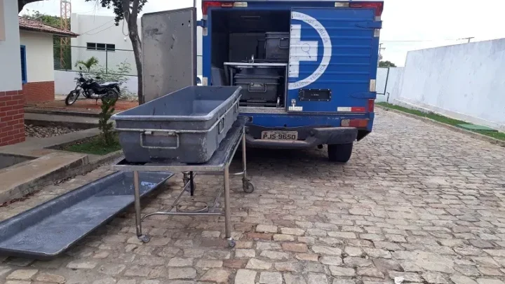 Idoso morre após colisão entre carro e moto na zona rural de Rio de Contas