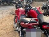 Motocicleta é apreendida após condutor empinar veículo em frente à viatura da PM em Guanambi