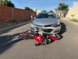 Motociclista fica ferida após colisão com carro no bairro Ipanema, em Guanambi