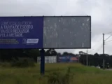 Outdoor cortado ao meio anuncia redução de 50% na taxa de esgoto em Vitória da Conquista